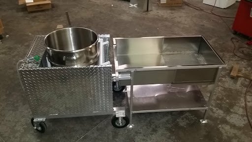 DELUXE PORTABLE 80QT. KETTLE CORN MACHINE WITH AUTO STIR AND SIFTING TABLE - Image 4